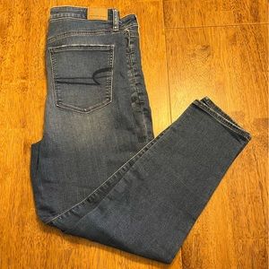 American Eagle Jeans: Size 16 regular